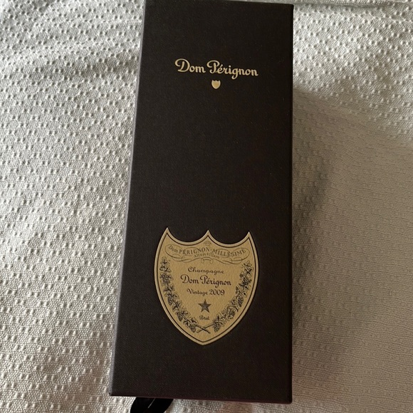 Dom Perignon Vintage  2009 Box with Card - Picture 1 of 9